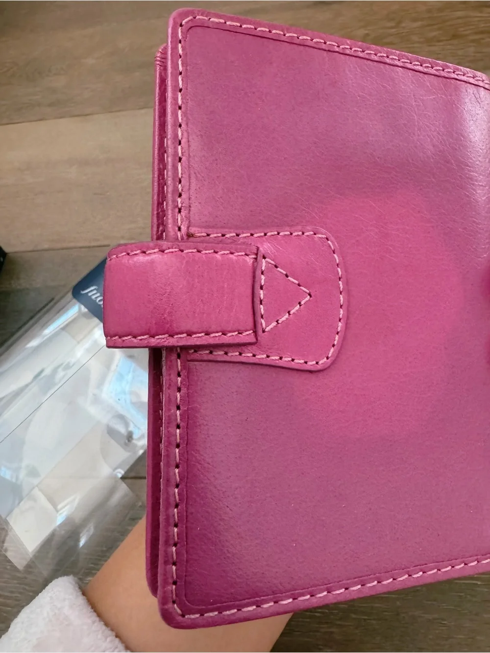 filoFAX Malden Pocket Organiser in Bright Fuchsia
